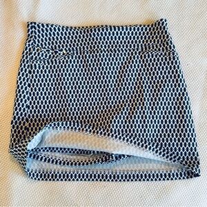 ATTYRE Stretchy Navy Blue & White Geometric Mini Skirt w Built-in Shorts Skort